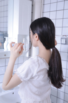 神女峰下的迷雾